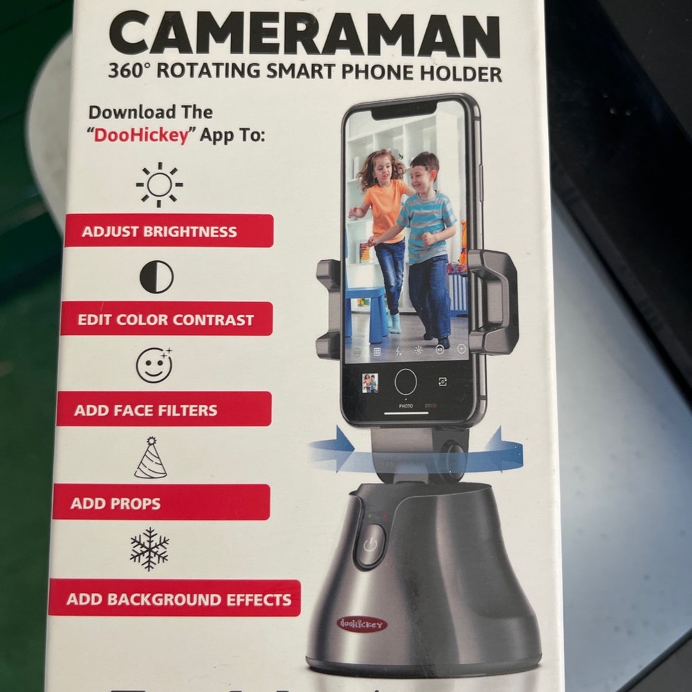 The camerman NWT